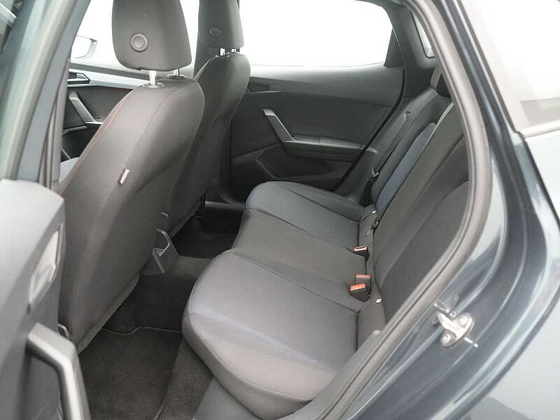 SEAT Ibiza FR BEATS APP CONNECT PDC SHZ KAM VIRT NAVI