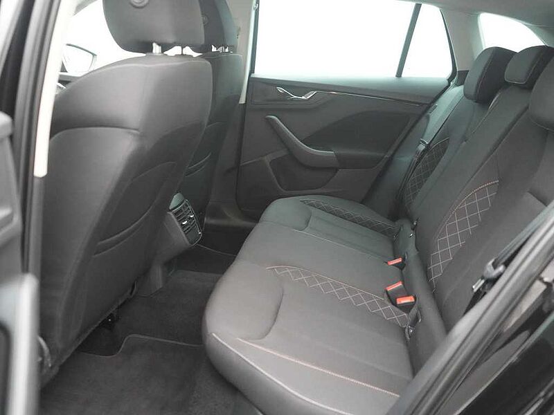 SKODA SCALA Tour DSG VIRT APP ACC LED SHZ PDC