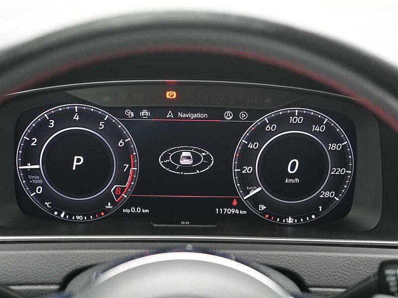 Volkswagen Golf VII LED SHZ KAM DSG ACC PDC