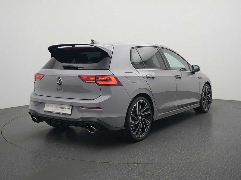 Volkswagen Golf VIII GTI Clubsport MATRIX SHZ AHK KAM PDC