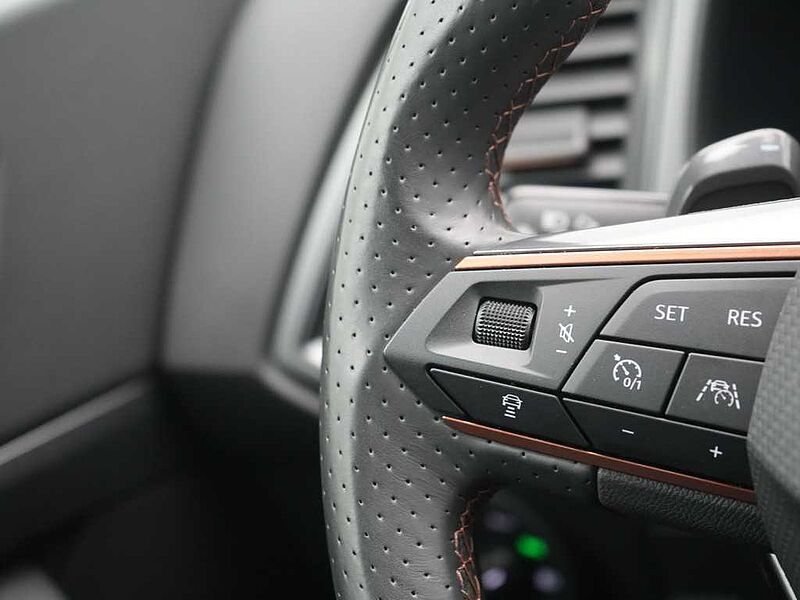 CUPRA Ateca VZ 4Drive LED 360° AHK DSG KAM SHZ