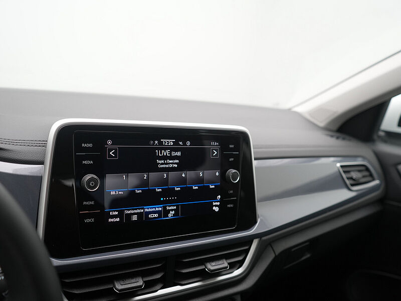 Volkswagen T-Roc Style DSG AHK LED KAM SHZ PDC VIRT APP