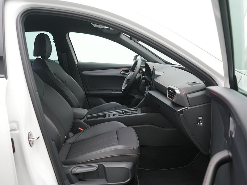 CUPRA Formentor VIRT APP LED AHK PDC SHZ ACC