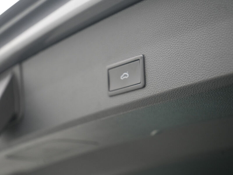 CUPRA Ateca VZ 4Drive DSG NAVI ACC DCC CARPLAY SHZ LED