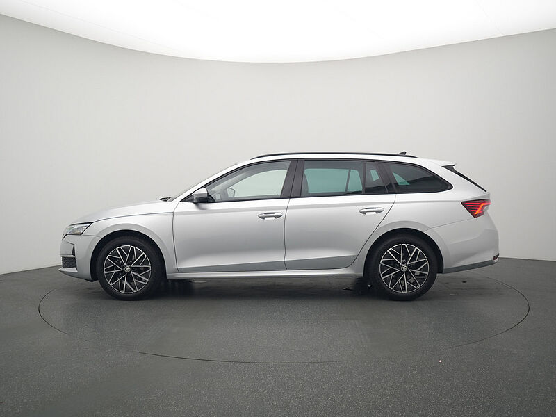 SKODA OCTAVIA Combi Selection DSG VIRT SHZ LED KAM