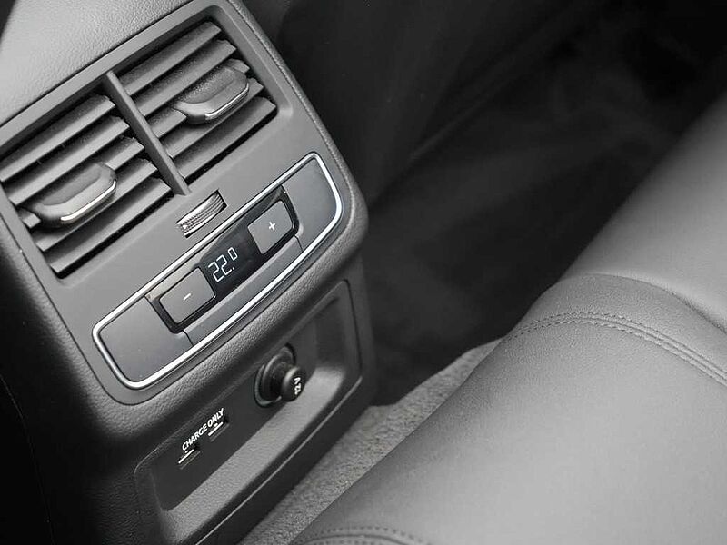 Audi A5 Cabriolet advanced VIRT LEDER KAM PDC ACC