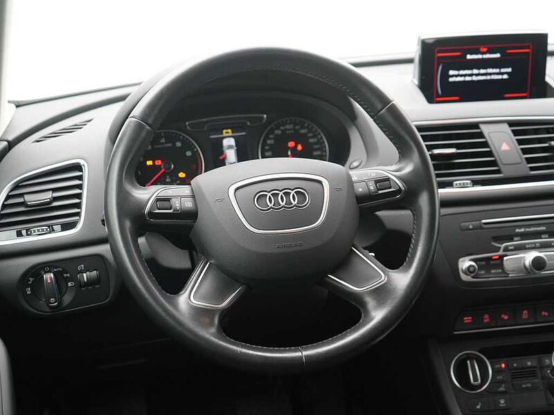 Audi Q3 quattro STRON AHK NAVI KAM SHZ PDC