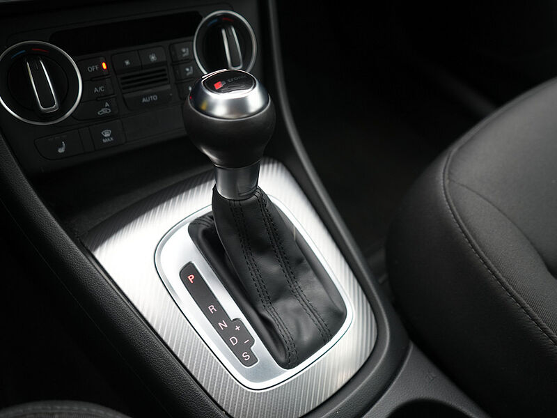 Audi Q3 quattro STRON AHK NAVI KAM SHZ PDC