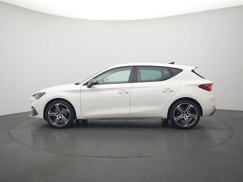 SEAT Leon FR Plus DSG VIRT AHK CARPLAY LED SHZ PDC