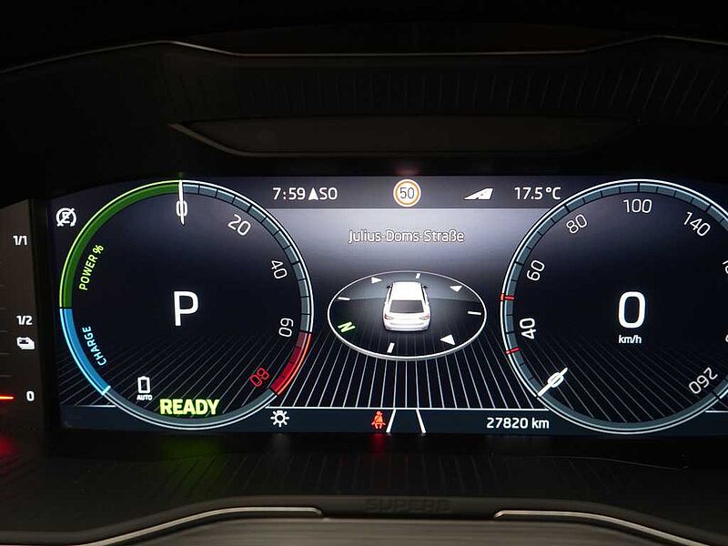 SKODA SUPERB Combi Ambition DSG VIRT ACC KAM SHZ LED