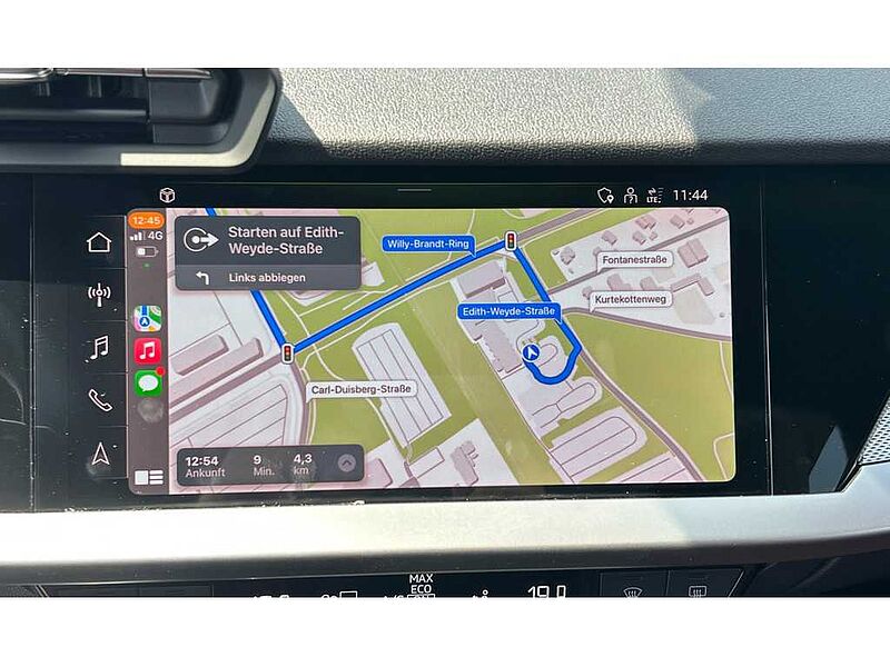 Audi A3 Sportback e STRON AHK CARPLAY VIRT LED SHZ