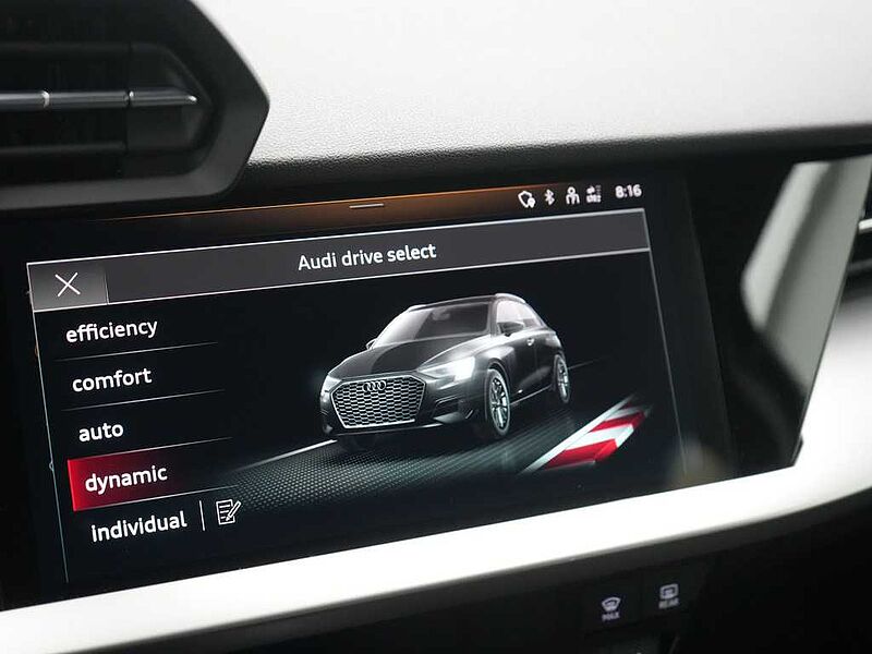 Audi A3 Sportback e STRON AHK CARPLAY VIRT LED SHZ