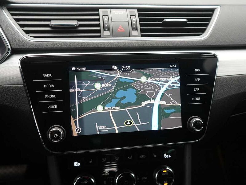 SKODA SUPERB Combi iV Ambition DSG STANDHZ AHK NAVI