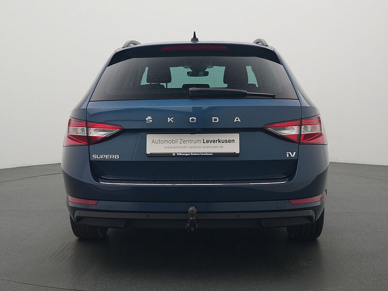 SKODA SUPERB Combi iV Ambition DSG STANDHZ AHK NAVI