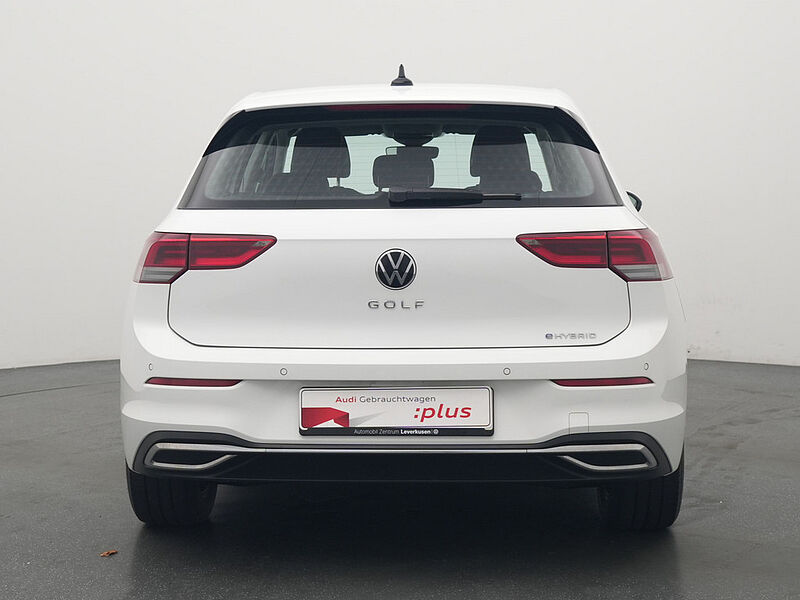 Volkswagen Golf VIII 1.4 eHybrid Style DSG MEMORY NAVI VIRT