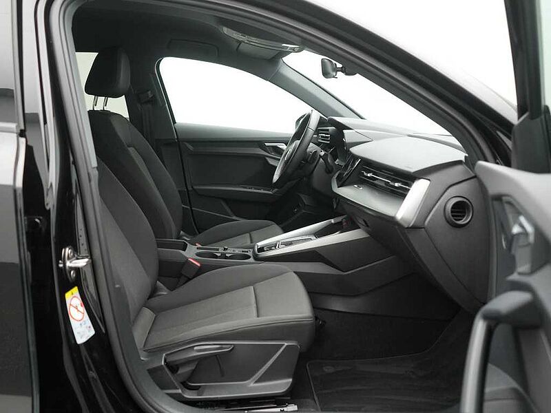 Audi A3 Sportback e STRON CARPLAY VIRT LED SHZ PDC