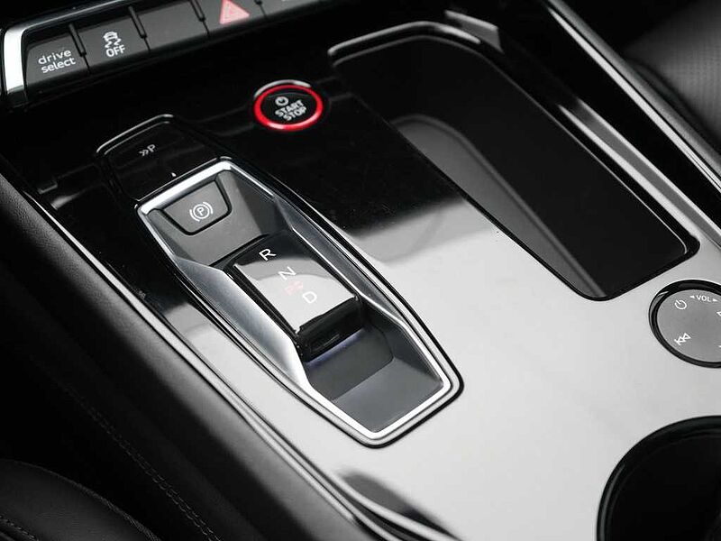 Audi e-tron GT quattro MATRIX 360° PANO HUD KAM LEDER