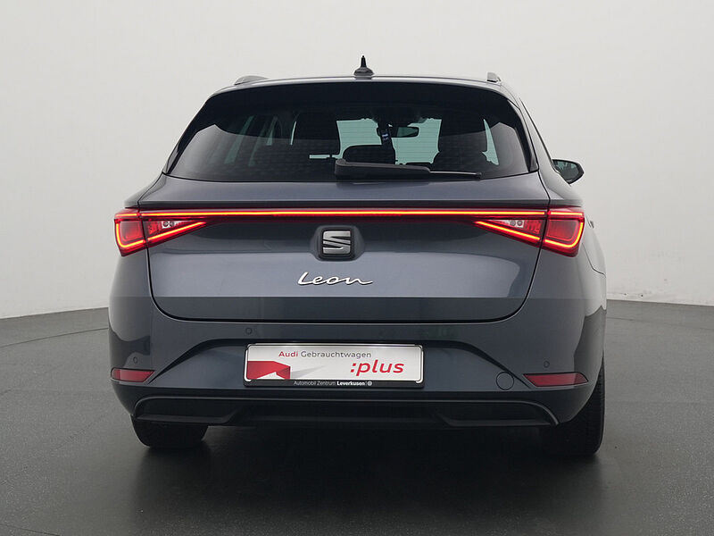 SEAT Leon ST Style DSG ACC NAVI VIRT LED CARPLAY SHZ