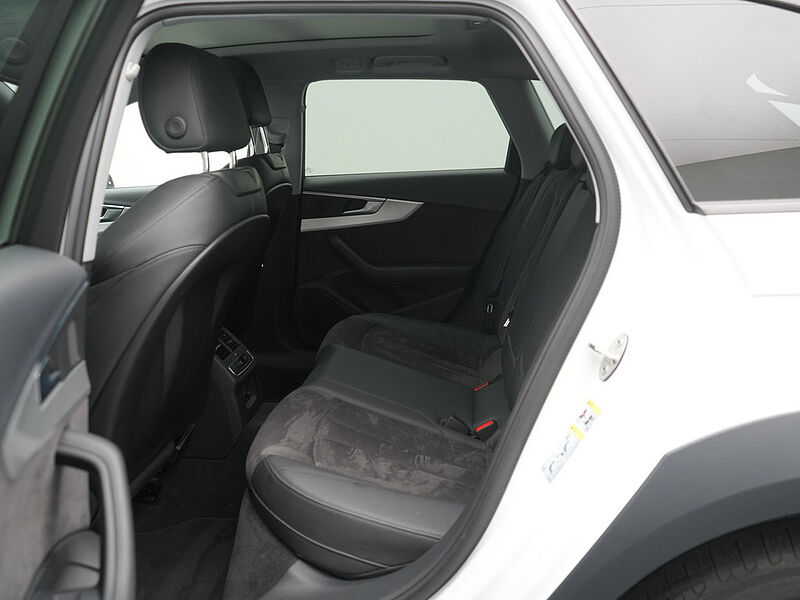 Audi A4 Allroad quattro 2.0 LED PANO AHK SHZ NAVI