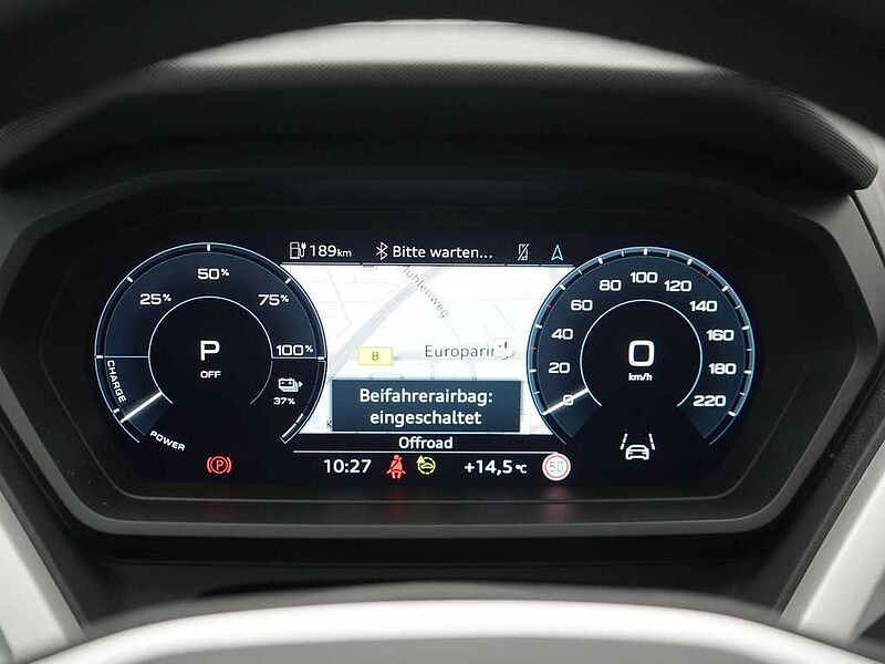 Audi Q4 e-tron 40 S line LED KAM SHZ NAVI ACC