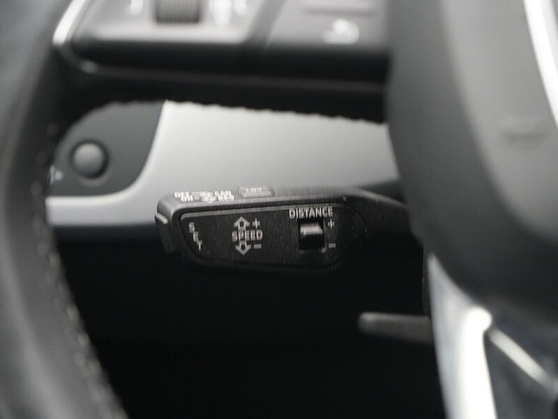 Audi A4 Allroad LED AHK PANO SHZ NAVI