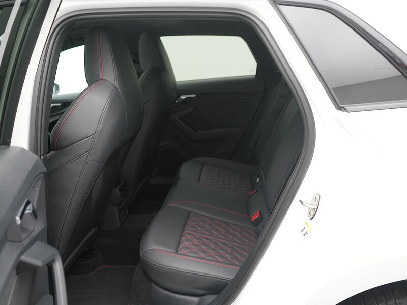 Audi A3 Sportback S line RAUTE VIRT LED SHZ PDC NAVI