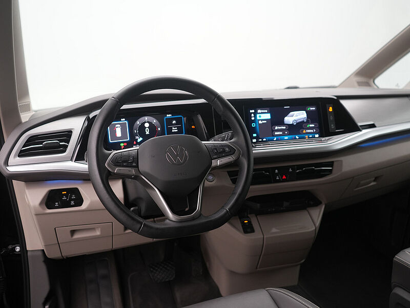 Volkswagen T7 Multivan Life 7-SITZER LEDER AHK VIS-A-VIS