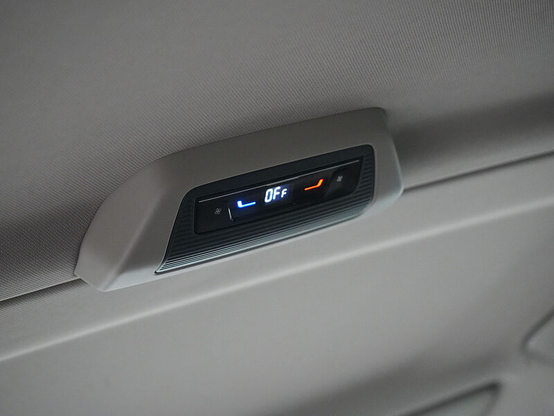 Volkswagen T7 Multivan Life LEDER KAM KEYLESS SHZ