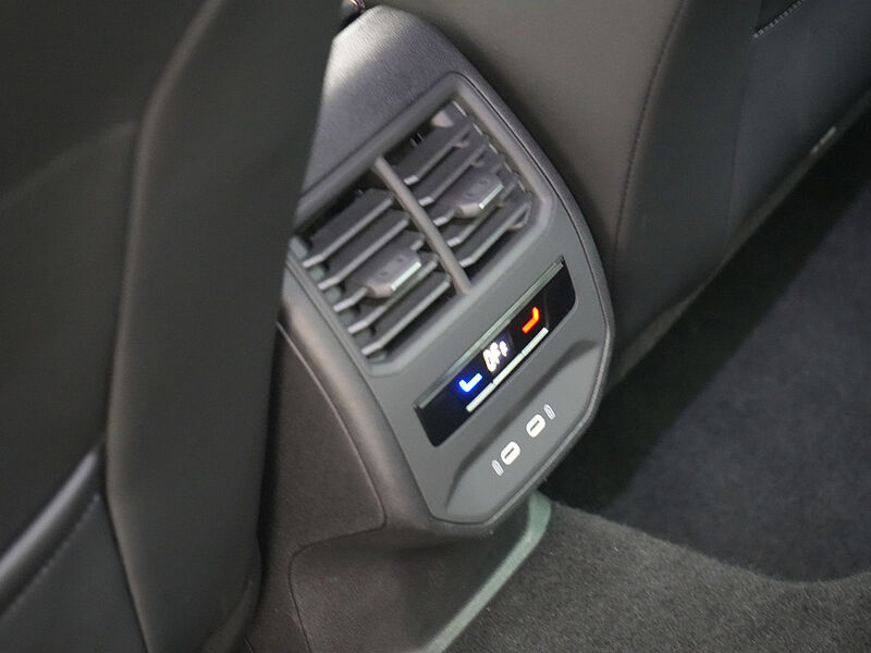 CUPRA Formentor DSG LED CARPLAY SHZ KAM ACC VIRT