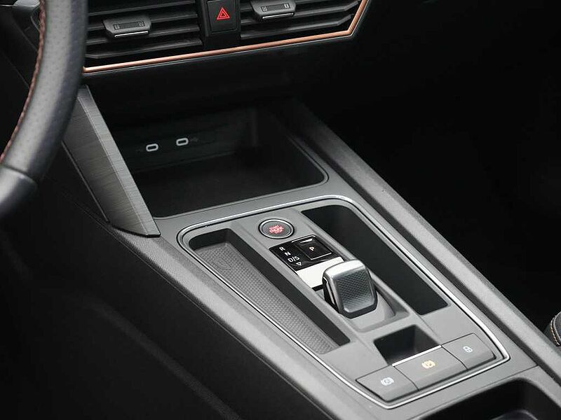 CUPRA Formentor DSG LED CARPLAY SHZ KAM ACC VIRT