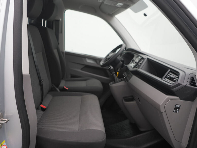 Volkswagen T6.1 Kasten lang SHZ FLÜGELTÜREN PORT NAVI KLIMA