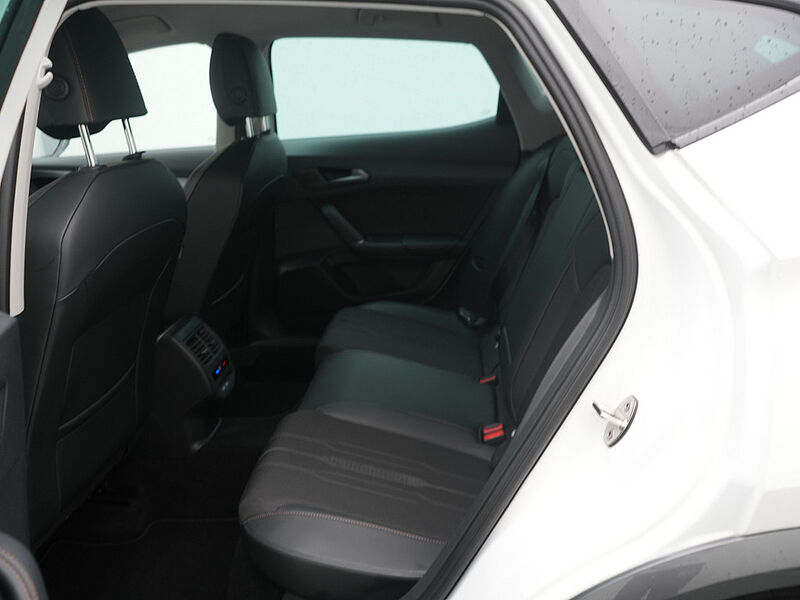 CUPRA Formentor DSG AHK ACC VIRT CARPLAY LED PDC