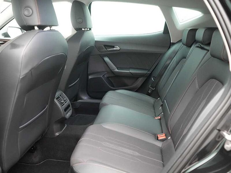 CUPRA Formentor DSG NAVI VIRT LEDER ACC KAM CARPLAY