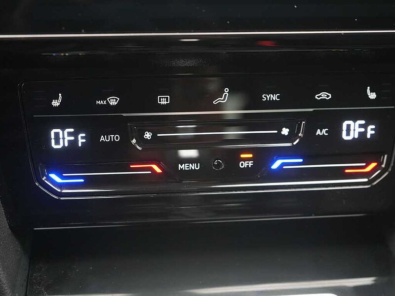 Volkswagen Arteon Elegance DSG AHK ACC LEDER VIRT KAM SHZ