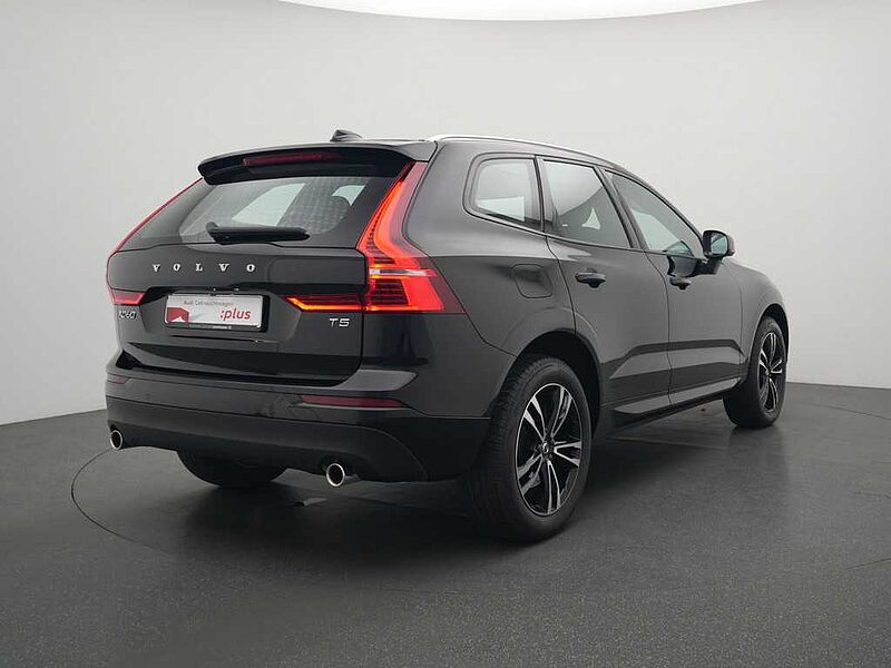 Volvo XC60 T5 Momentum AHK NAVI LEDER SHZ LED PDC
