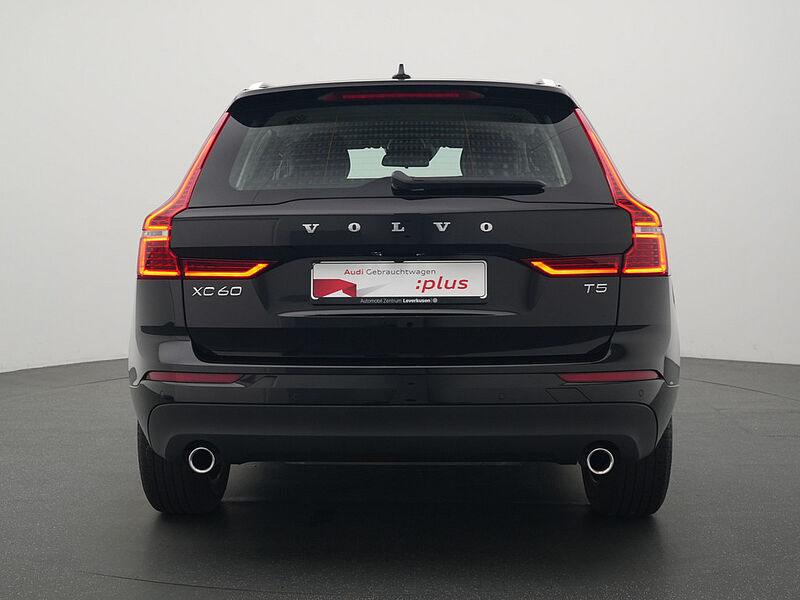 Volvo XC60 T5 Momentum AHK NAVI LEDER SHZ LED PDC