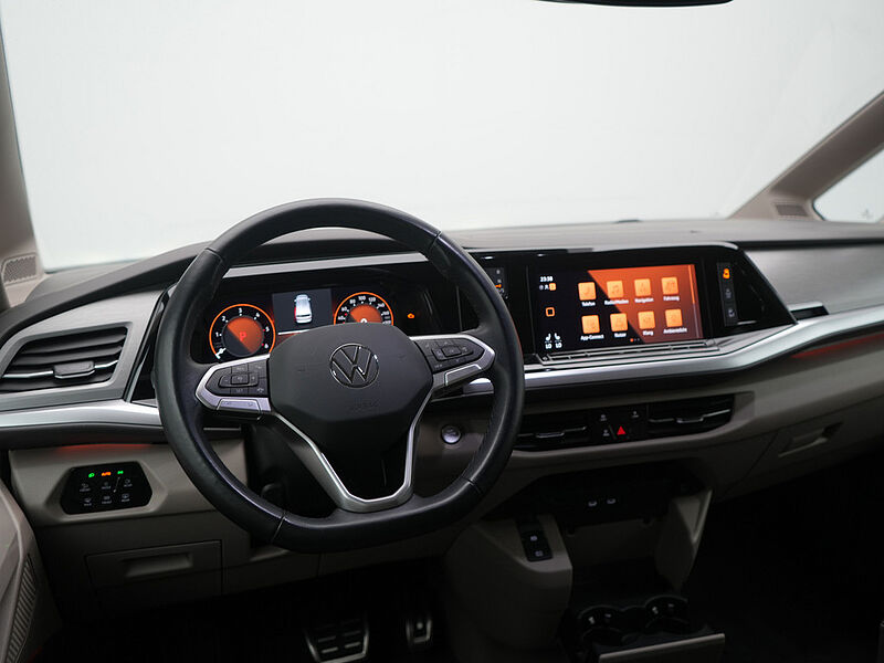 Volkswagen T7 Multivan Style lang 7-SITZER AHK LEDER MATRIX