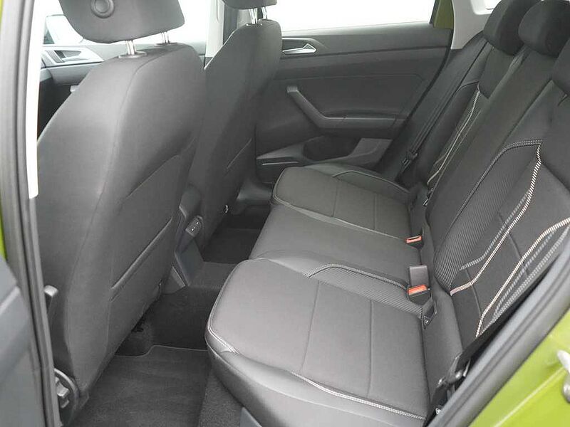 Volkswagen Taigo Style MATRIX SHZ PDC NAVI VIRT CARPLAY