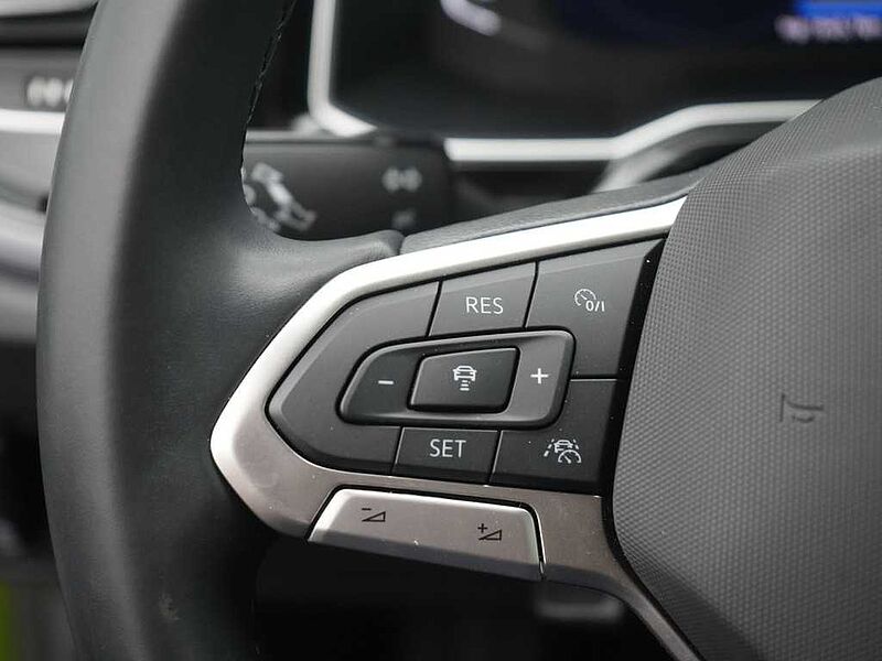Volkswagen Taigo Style MATRIX SHZ PDC NAVI VIRT CARPLAY