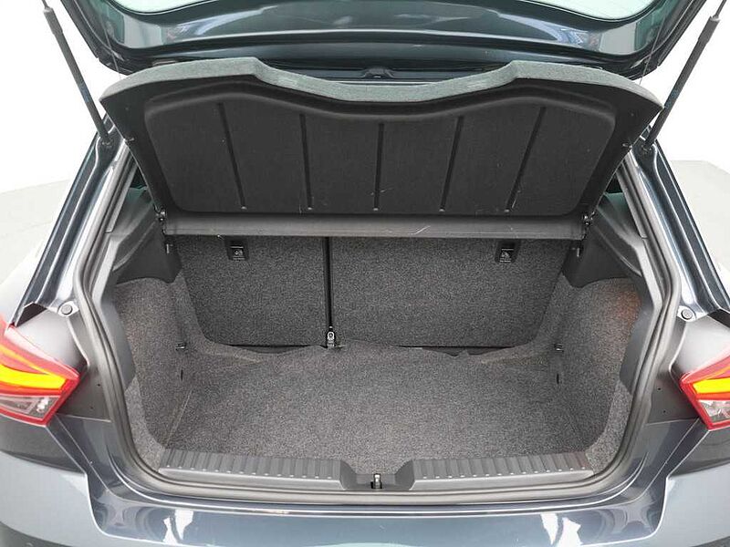 SEAT Ibiza FR Beats NAVI KAM SHZ LED PDC