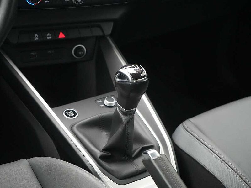 Audi A1 Sportback VIRT NAVI LED PDC