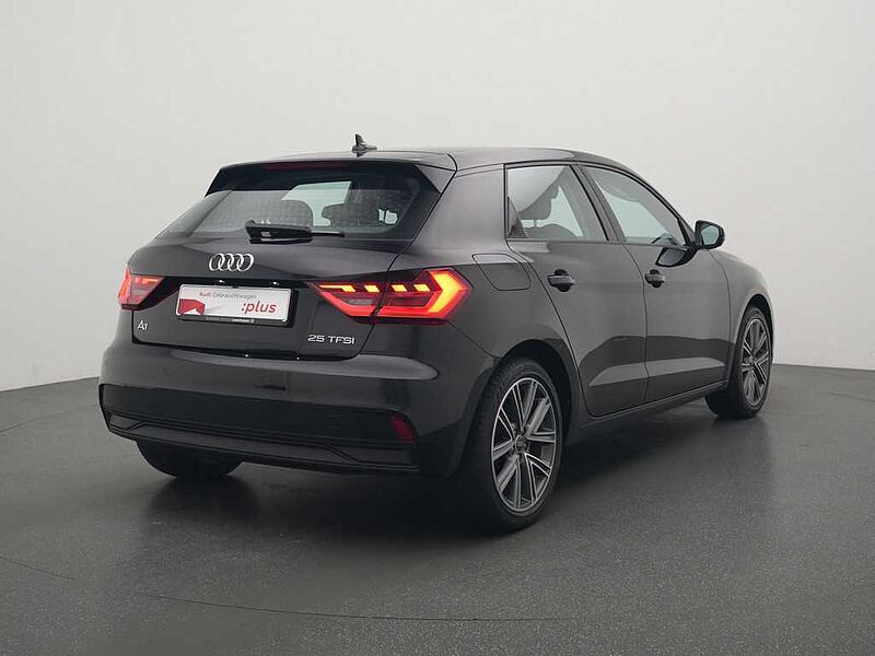 Audi A1 Sportback VIRT NAVI LED PDC
