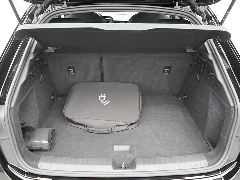 Audi A3 Sportback 40 e advanced LED VIRT SHZ PDC ACC