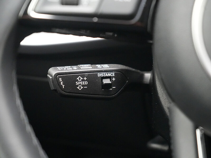 Audi A3 Sportback 40 e advanced LED VIRT SHZ PDC ACC