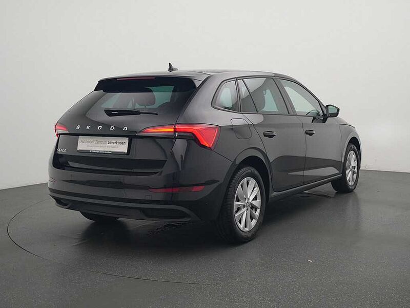 SKODA SCALA Tour DSG AHK ACC CARPLAY VIRT LED SHZ PDC