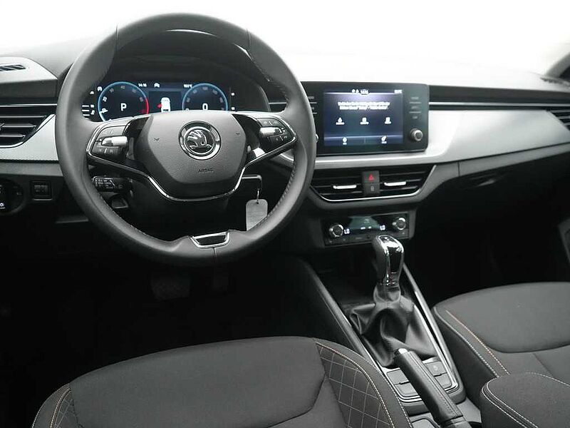 SKODA SCALA Tour DSG AHK ACC CARPLAY VIRT LED SHZ PDC