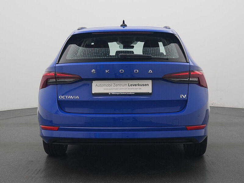 SKODA OCTAVIA Combi Ambition DSG SHZ PDC VIRT LED