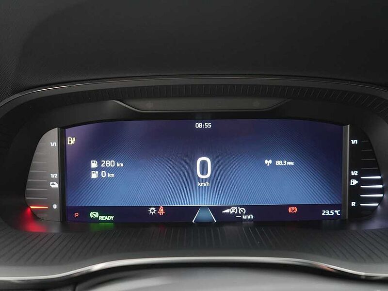 SKODA OCTAVIA Combi Ambition DSG SHZ PDC VIRT LED