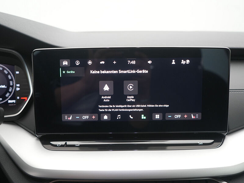 SKODA OCTAVIA Combi Selection DSG VIRT AHK KAM CARPLAY