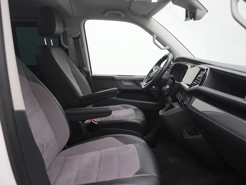 Volkswagen T6.1 Multivan Generation Six 7-SITZE STANDHZ AHK